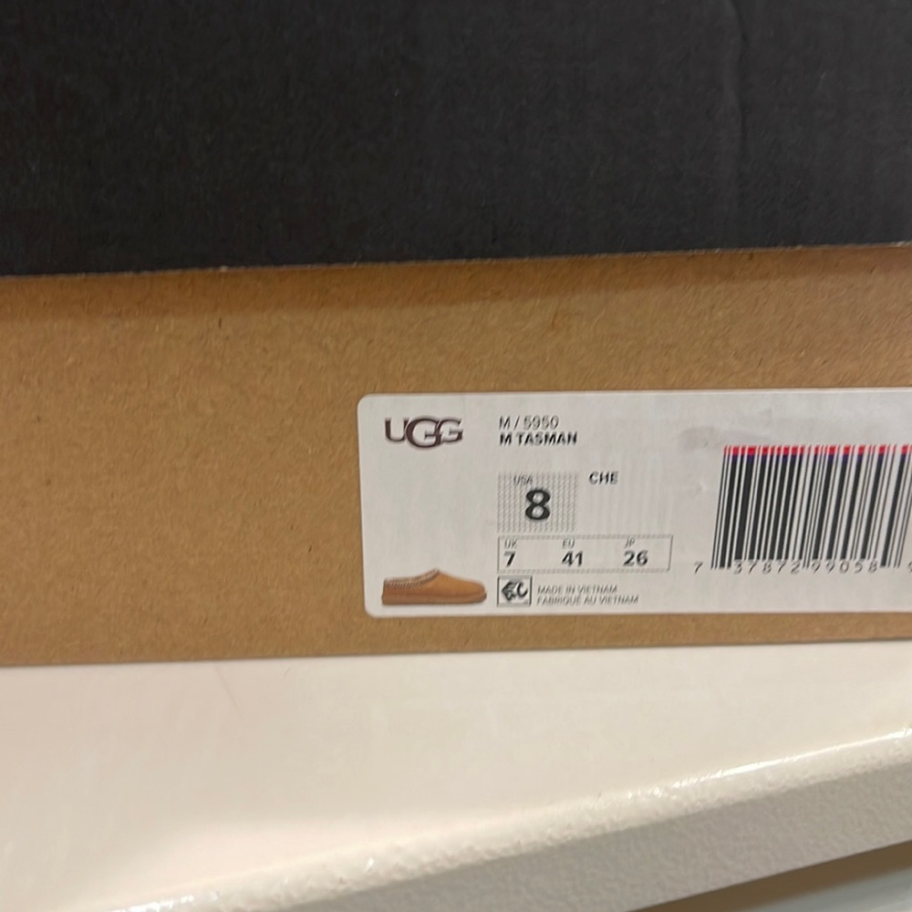 Men UGG TASMAN SIZE 8